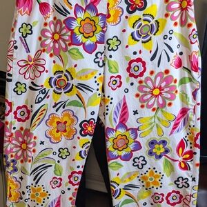 Bamboo Traders Multicolor Floral Capris